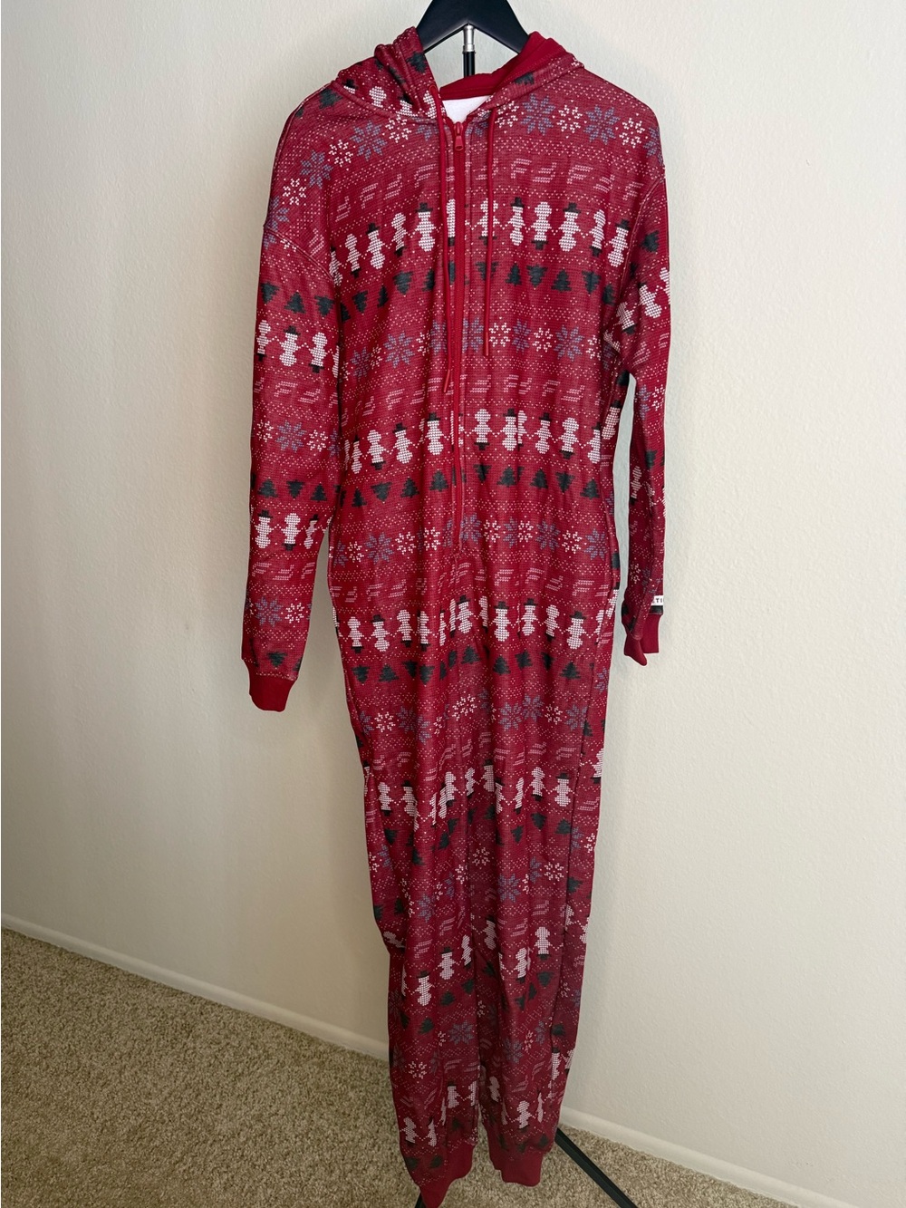 Fabletics Go-To Fleece Hooded Onesie Holly Berry Fair Isle NWT Size M